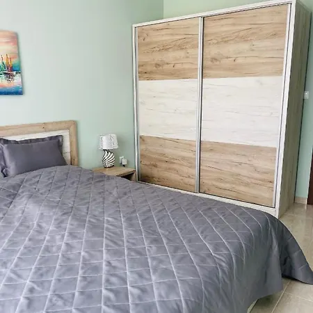 Admiral Plaza Daire *