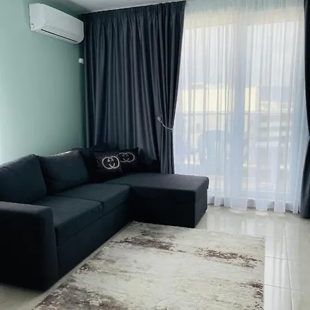 Admiral Plaza Σάνι Μπιτς